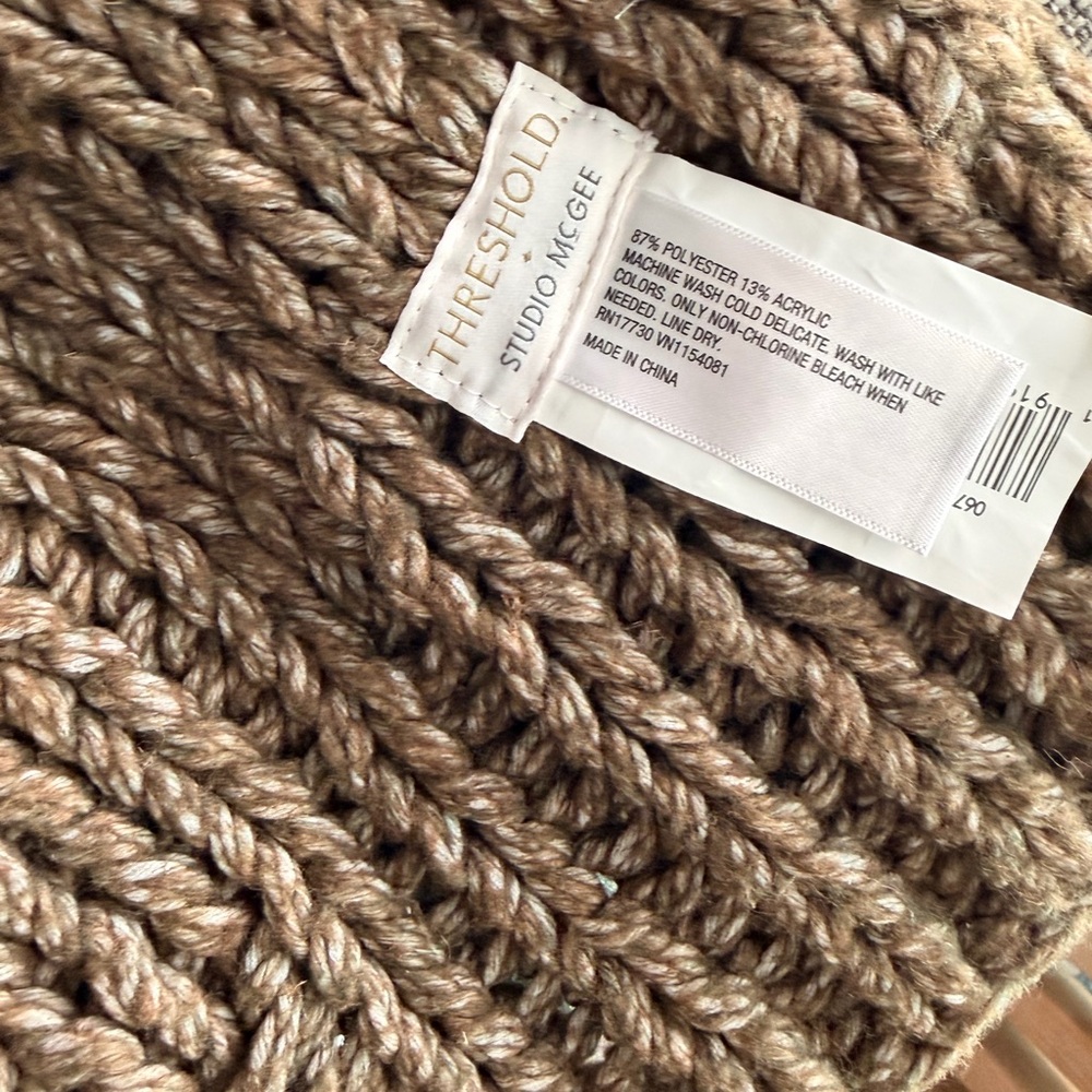 Threshold throw Studio McGee Textured Knit green Throw - Picture 2 of 2